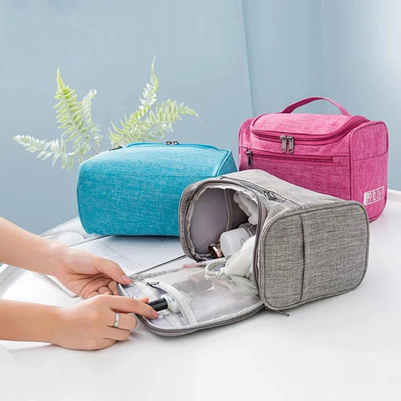 Grande Trousse de Toilette Femme